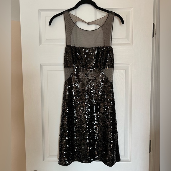 BCBGMaxAzria Dresses & Skirts - BCBGMAXAZRIA Sequin Dress size Small